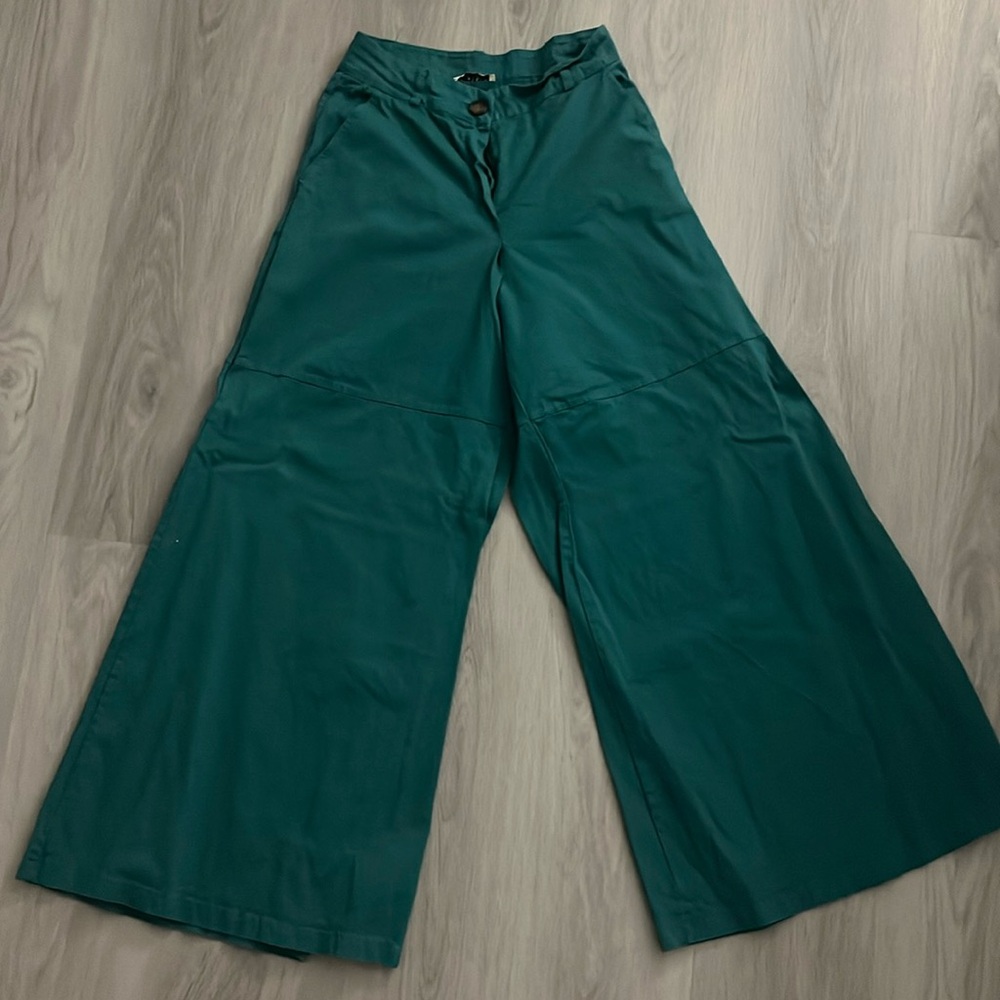 Green/Turqoise Long Legged Baggy Pants Jeans